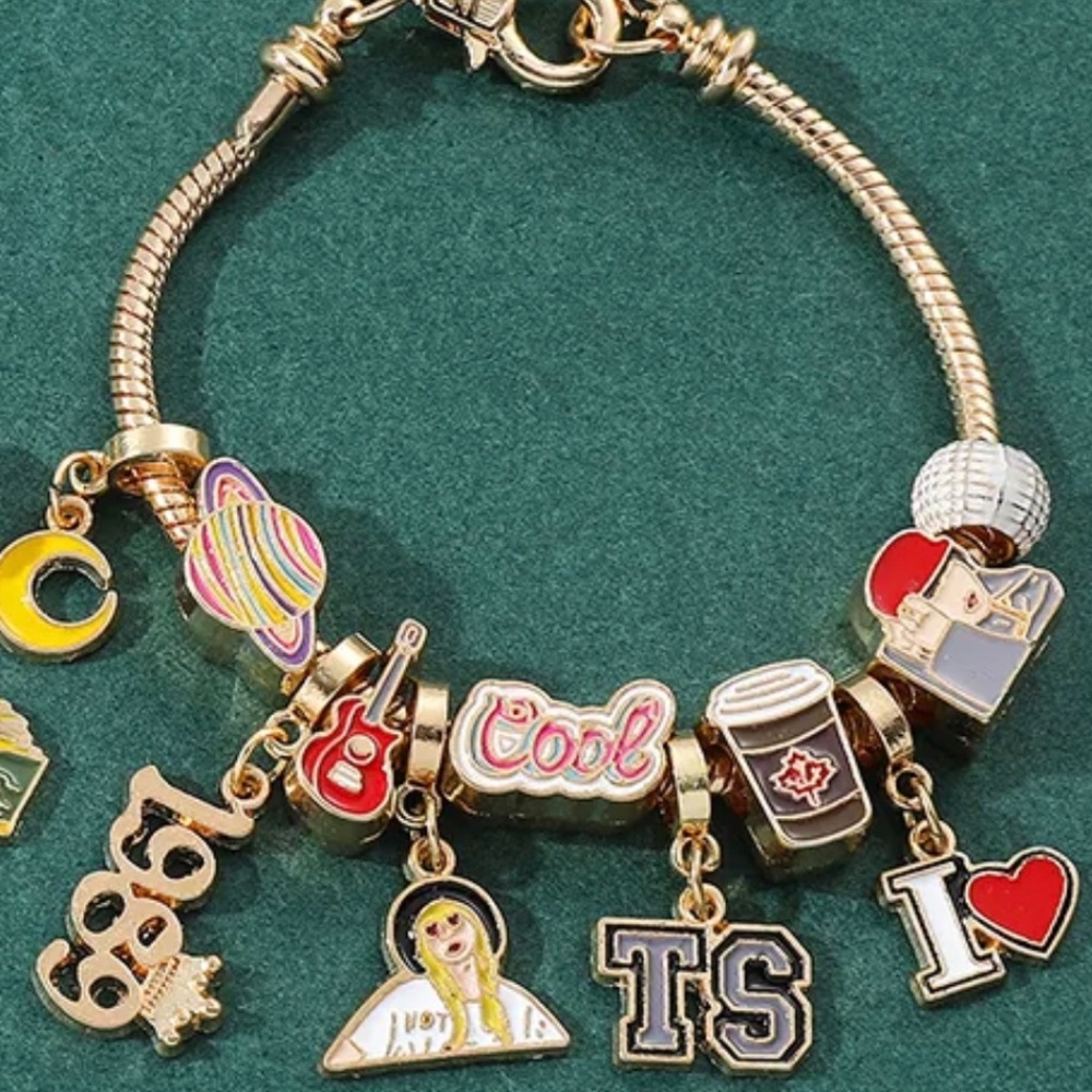 CharmBracelet